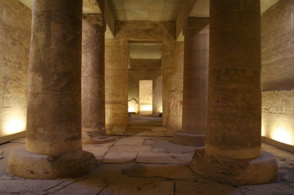 Egypt-Abydos3-sm.jpg (7279 bytes)