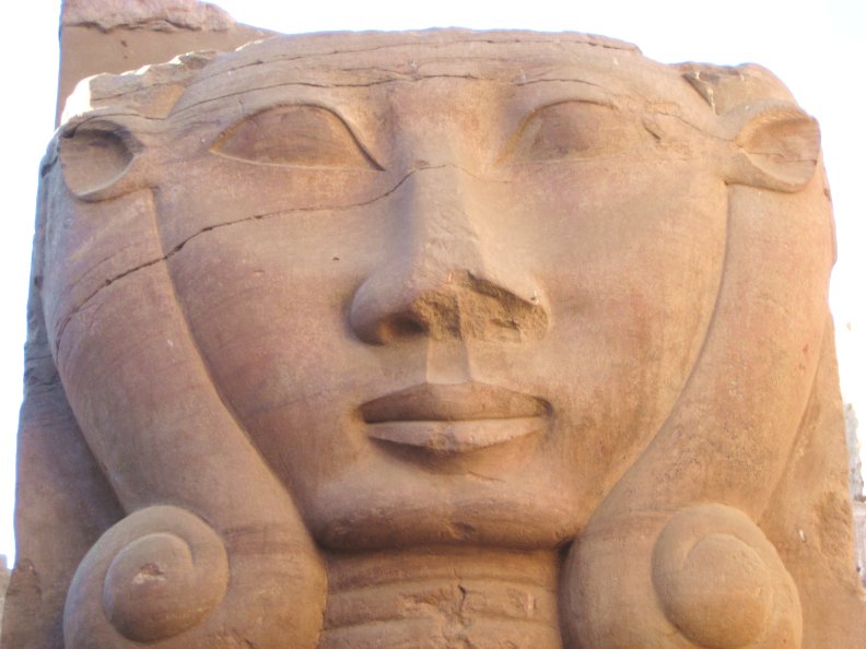 Egypt-ElephantineIsland-TempleOfSatet-Hathor-sm.jpg (8324 bytes)