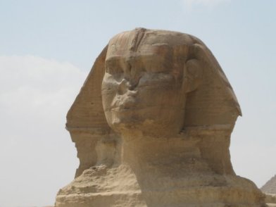 Egypt-Sphinx3.jpg (12968 bytes)