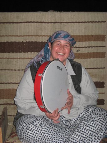 Egypt-AwyanHomeGallery15-sm.jpg (8144 bytes)