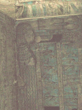 Egypt-Dendera5-sm.jpg (7432 bytes)