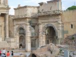 Turkey-Ephesus-CelsusLibrary2.jpg (6462 bytes)