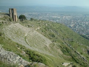 Turkey-Pergamon-1.jpg (21957 bytes)